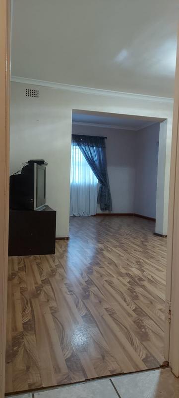 7 Bedroom Property for Sale in Northpine Western Cape